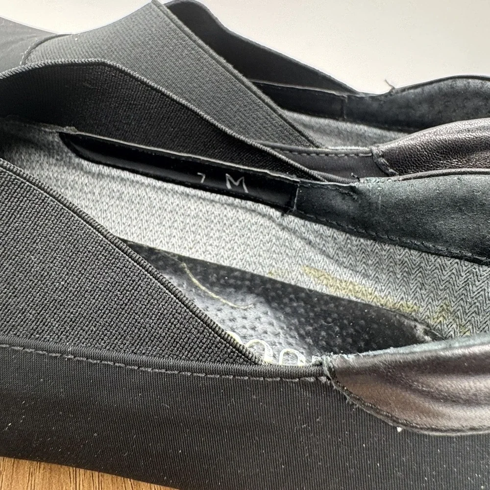 Sesto Meucci Black Slip-On‎ Shoes Size 7M Comfort Fit Rubber Sole Womens Flats